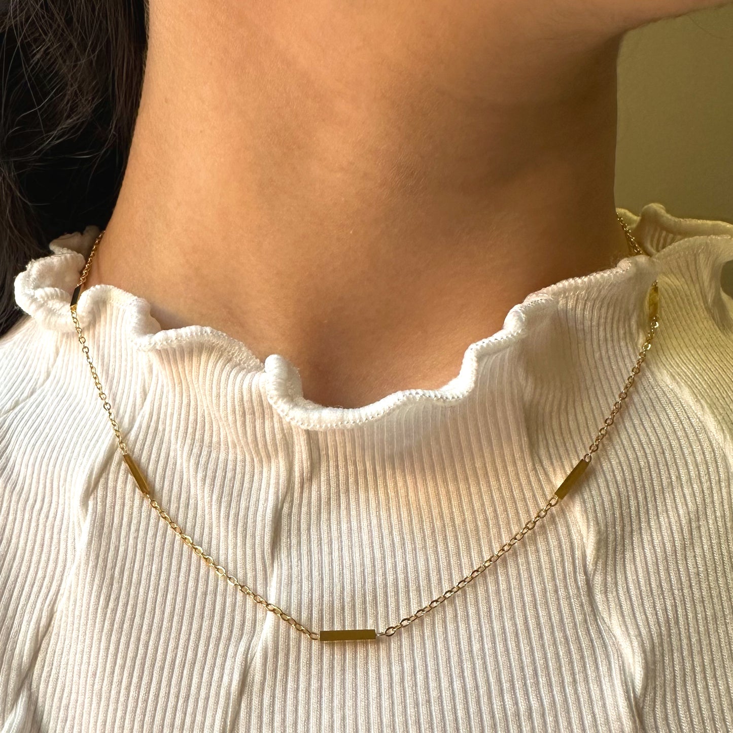 Minimalist Detailed Choker Necklace